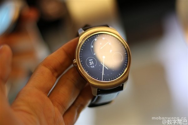 ҲܴˣTicwatch 2ֳͼͣСʱ