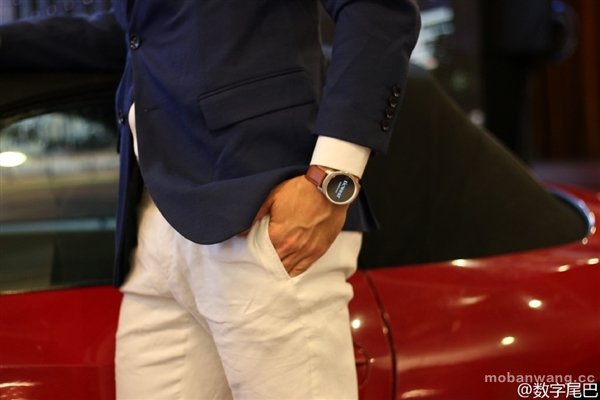 ҲܴˣTicwatch 2ֳͼͣСʱ