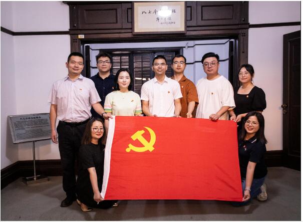 追寻红色足迹,跃进新征程