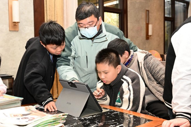 “找到一个好朋友”——修武县阳光亲人陪伴结对见面会顺利举办