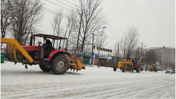通许:“城管蓝”无畏严寒“雪”战到底
