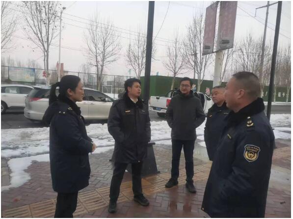 开封市生态环境通许分局夜查元宵节烟花爆竹“禁改限”工作落实情况